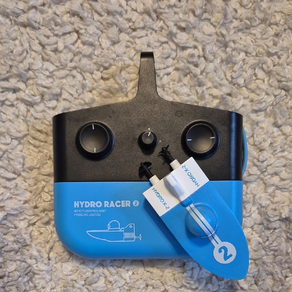 Sharper Image Hydro Racer Black and Blue Controller